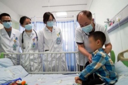 Sức khỏe đời sống - Bé 4 tuổi ho dai dẳng suốt 3 năm, bác sĩ phát hiện nguyên nhân không ai ngờ