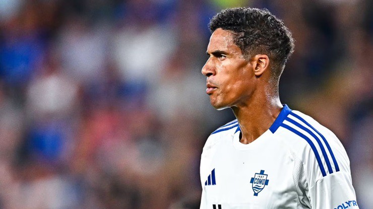 Varane đang cân nhắc khép lại sự nghiệp lẫy lừng kéo dài 14 năm