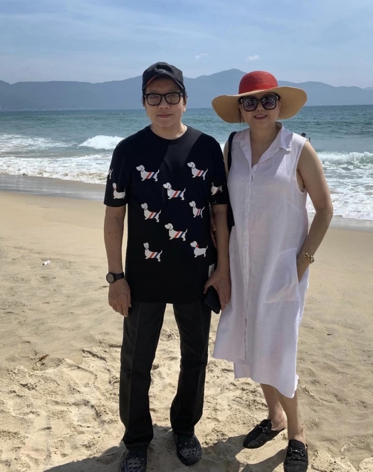 Cuộc sống ở tuổi 79 của danh ca Elvis Phương - 8