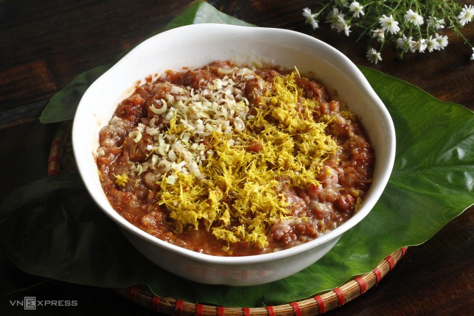 Vì sao cho mẻ, khế chua vào thịt chưng mắm tép? - 4