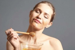 Làm đẹp - 4 cách dùng mật ong giúp da sáng mịn