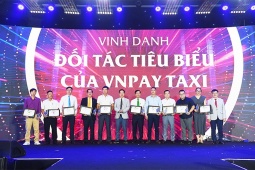 Kinh doanh - Hơn 200 hãng taxi hội tụ tại sự kiện đối tác toàn quốc của VNPAY Taxi