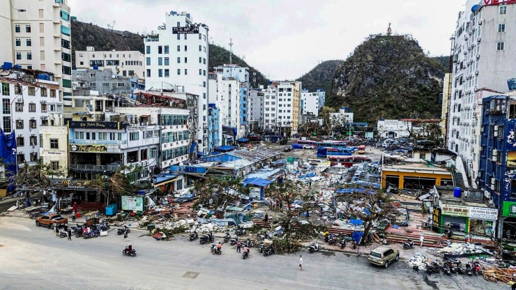 Quảng Ninh và Hải Phòng Phục hồi Du lịch Sau Bão Số 3, Đón Hàng Nghìn Du Khách