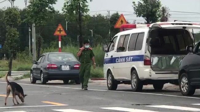 Cơ quan công an vẫn đang khám nghiệm hiện trường phục vụ quá trình điều tra