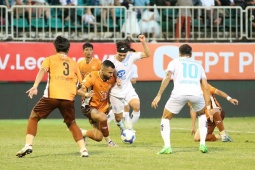 Bóng đá - Video bóng đá HAGL - Nam Định: &quot;Người nhện&quot; cản phá, Xuân Son gặp khó (V-League)