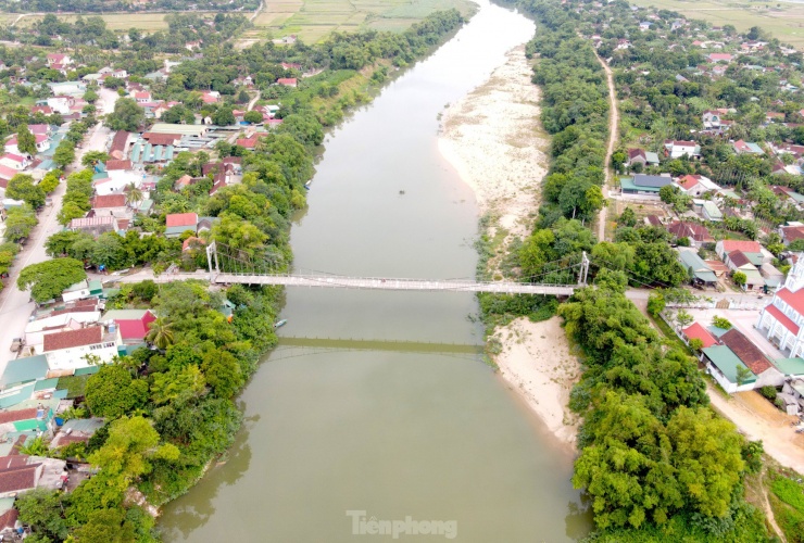 Cầu treo Sông Giăng: Người dân nơm nớp lo sợ dưới cây cầu già yếu