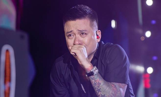 Tuấn Hưng trong show "Cảm ơn" của anh năm 2018. Ảnh: Thành Đạt