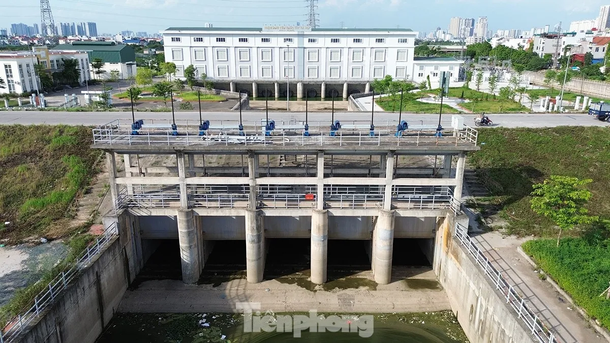 Trạm bơm này có nhiệm vụ tiêu úng cho 6.300 ha.