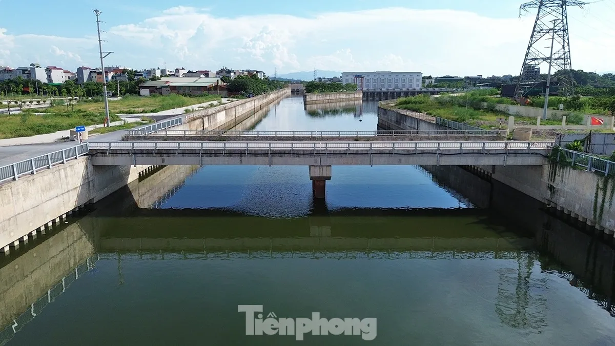 Cận cảnh những trạm bơm chống ngập cho thành phố Hà Nội - 15