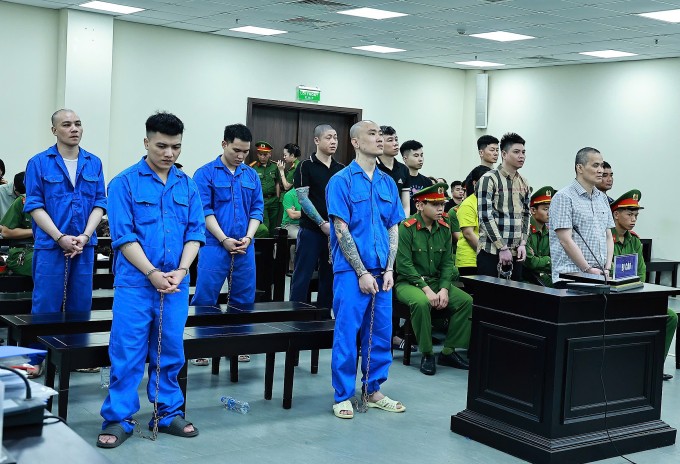 Các bị cáo tại tòa. Ảnh: Danh Lam