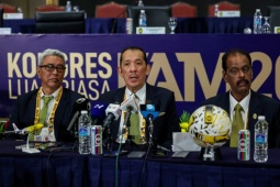 Tin đồn Malaysia bị phạt ở trận thắng Việt Nam 4-0,  " ông trùm "  phản pháo gay gắt