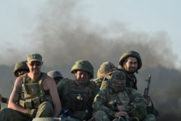 Phía Nga tuyên bố kiểm soát toàn bộ tỉnh Luhansk