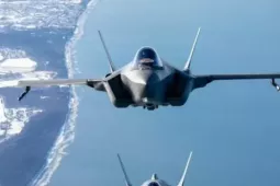 Na Uy điều tiêm kích tàng hình F-35 bảo vệ  ' cửa ngõ viện trợ '  cho Ukraine
