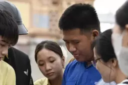 Đề thi Tốt nghiệp THPT khó  ' bất thường ' : Có đảm bảo công bằng cho học sinh?