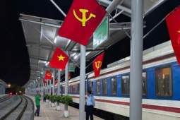 Tạm hoãn chuyến tàu hỏa ra trung tâm tỉnh Quảng Trị vì chỉ có 2 hành khách
