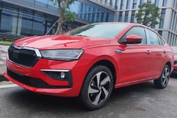 Skoda Slavia được nhiều đại lý báo giá từ 450 triệu đồng