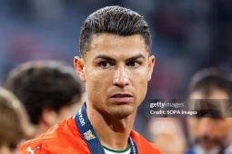 Tin mới nhất bóng đá sáng 1/7: Ronaldo bị cảnh báo World Cup 2026  " kết thúc trong nước mắt 