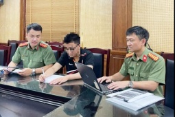 Công an Hà Nội khởi tố vụ thí sinh chụp ảnh đề thi đăng lên ứng dụng giải toán