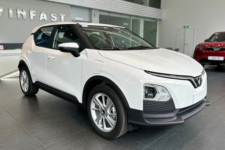 Giá xe VinFast VF 5 mới nhất tháng 7/2025, lăn bánh từ 532 triệu đồng
