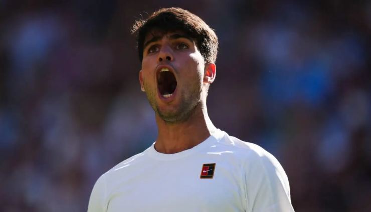 Alcaraz không hài lòng với phong độ của mình sau trận thắng vất vả Fognini