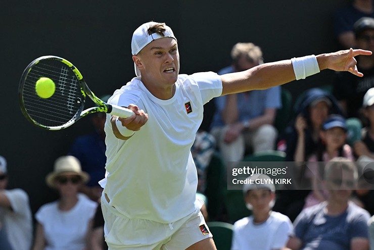 Holger Rune thua sốc dù thắng 2 set đầu