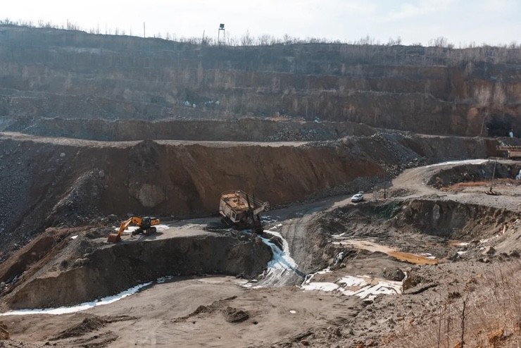 Mỏ than chì Zavalivskyi ở vùng Kirovohrad, Ukraine trong ảnh chụp ngày 28/2/2025. Cơ sở cung cấp khoảng 10 loại than chì cho các ứng dụng từ má phanh đến pin lithium-ion. Ảnh: Global Images Ukraine.