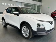 Tin tức ô tô - Giá xe VinFast VF 5 mới nhất tháng 7/2025, lăn bánh từ 532 triệu đồng