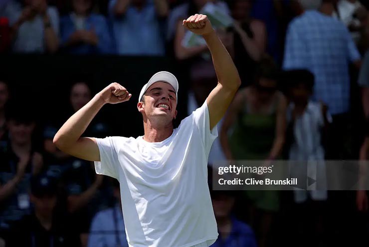 Tarvet có sự tự tin cao độ