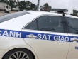 CSGT dùng xe đặc chủng đưa bé gái co giật trên cao tốc đến bệnh viện