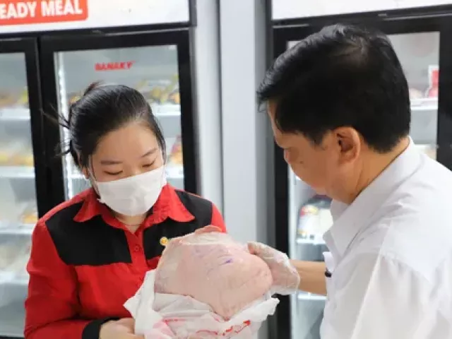 Thị trường - Tiêu dùng - Vụ C.P Việt Nam bị tố bán heo bệnh: Không khởi tố vụ án hình sự