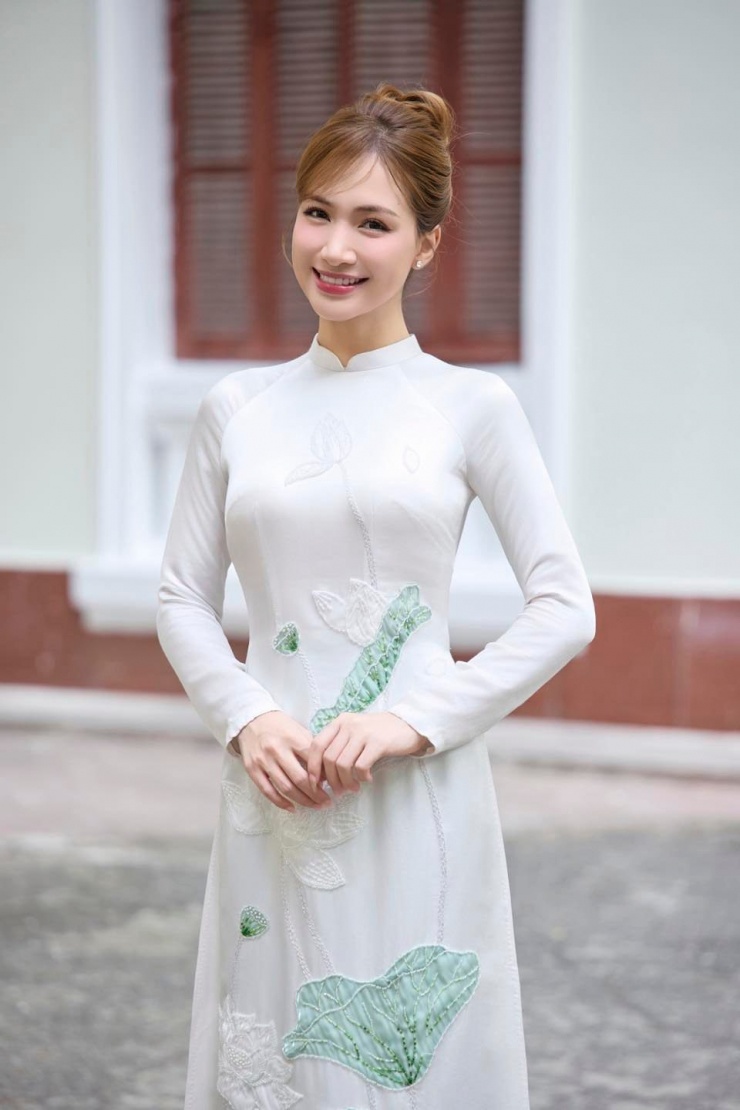 Hòa Minzy.