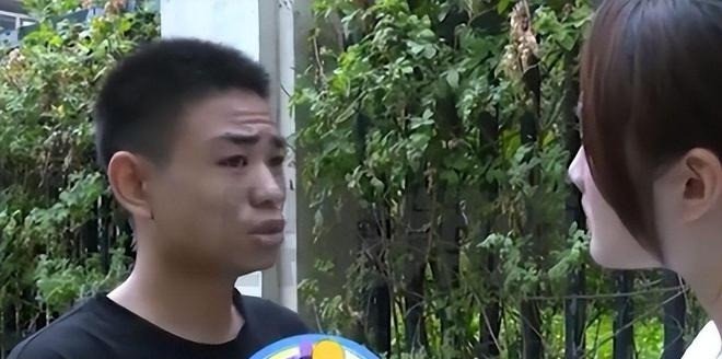 Anh Vương cầu cứu truyền thông tìm vợ giúp. Ảnh: 163