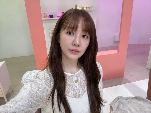Thái tử phi đẹp nhất xứ Hàn: Yoon Eun Hye bao năm vẫn là huyền thoại - 18