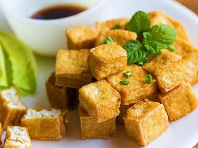 Rán đậu đừng cho ngay vào chảo, thêm 2 bước đậu vàng giòn, không lo vỡ nát - 4