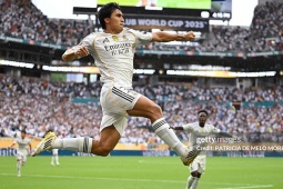  " Raul mới "  ghi bàn như máy cho Real, đua  " Vua phá lưới "  FIFA Club World Cup