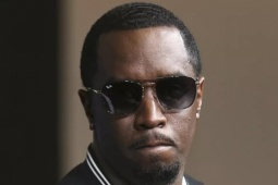 Diddy ôm đầu khi bồi thẩm đoàn đưa ra phán quyết một phần
