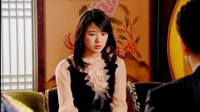 Thái tử phi đẹp nhất xứ Hàn: Yoon Eun Hye bao năm vẫn là huyền thoại - 9