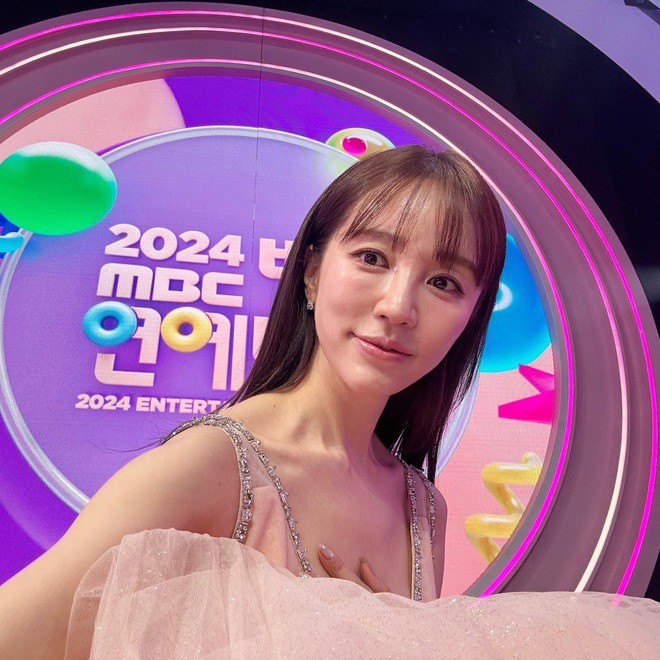 Thái tử phi đẹp nhất xứ Hàn: Yoon Eun Hye bao năm vẫn là huyền thoại - 15