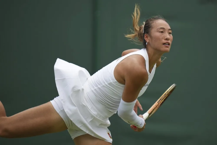 Zheng cho thấy cô vẫn còn nhiều hạn chế trên mặt sân cỏ Wimbledon