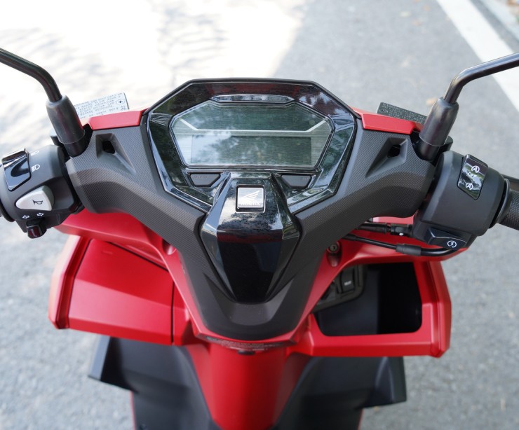 Giá Honda VARIO 160 mới nhất tháng 7/2025, ưu đãi tới 6 triệu đồng - 4