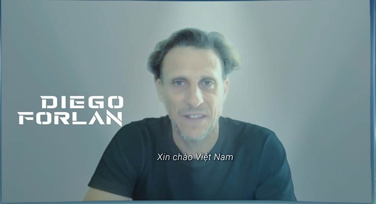 Huyền thoại Forlan đến Việt Nam
