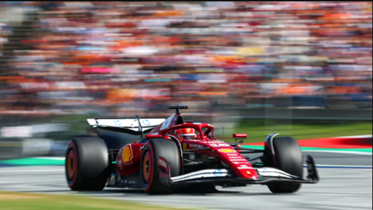 Ferrari trở lại mạnh mẽ tại Áo