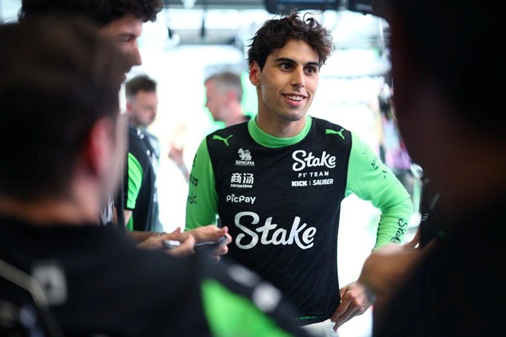 Bortoleto lần đầu ghi điểm trong sự nghiệp F1