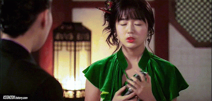 Thái tử phi đẹp nhất xứ Hàn: Yoon Eun Hye bao năm vẫn là huyền thoại - 1