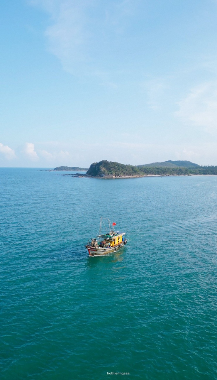 Quan Lạn - hòn đảo &#39;viên ngọc xanh&#39; của Quảng Ninh - 3