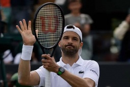 Hấp dẫn Wimbledon ngày 4: Dimitrov khổ chiến 4 set, Swiatek thoát cú sốc