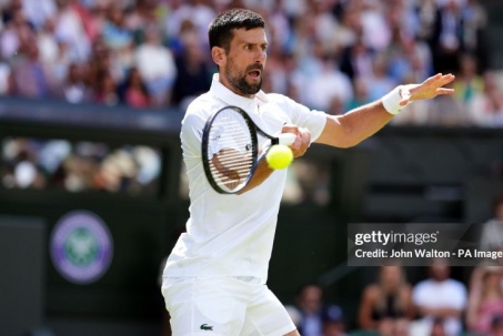Video tennis Evans - Djokovic: Thắng "tốc hành" trong 109 phút (Wimbledon)