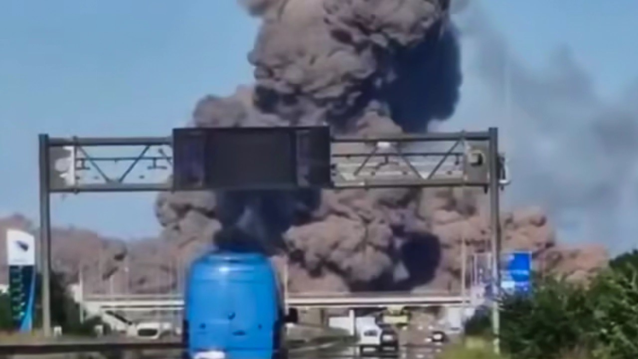 Nổ lớn ở Zhytomyr (ảnh: Pravda)