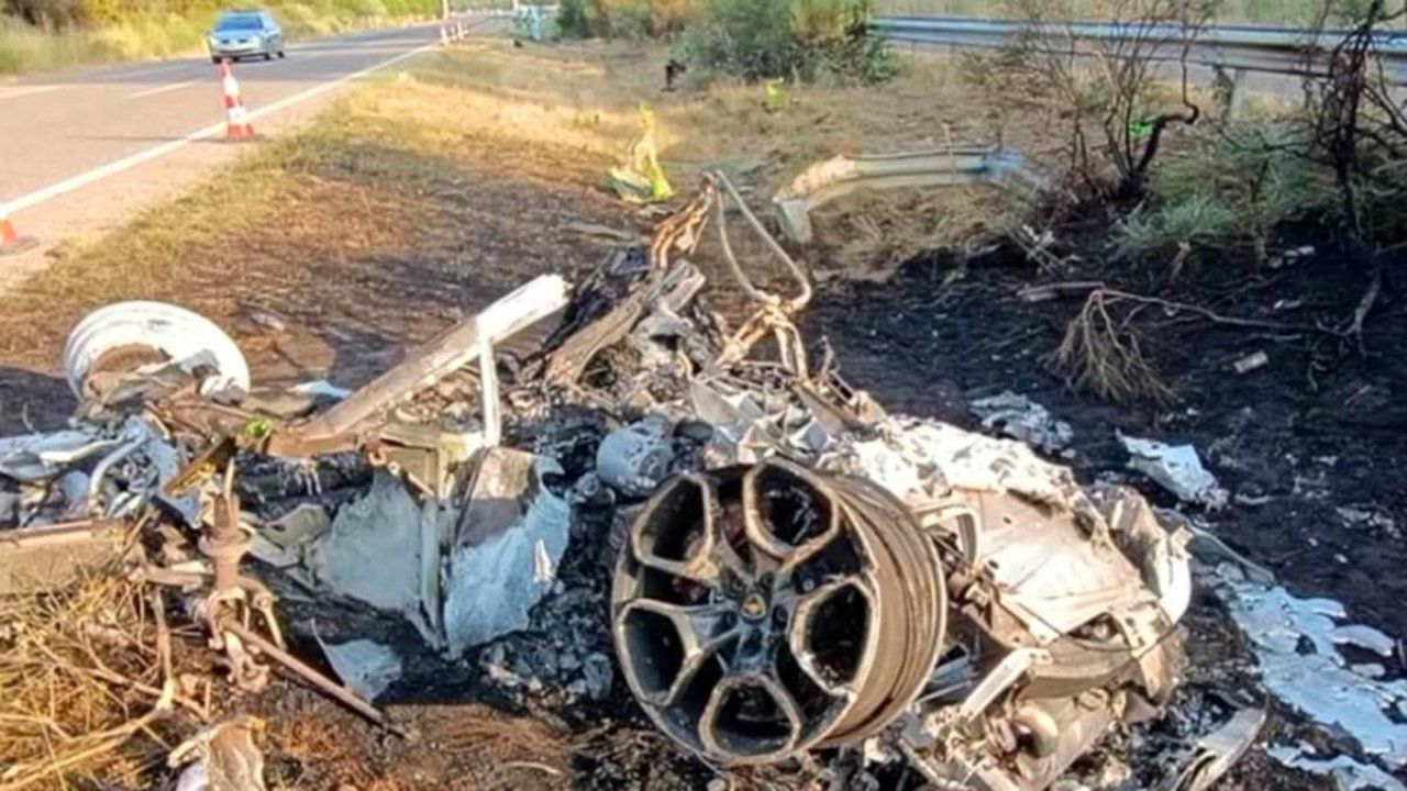 Cầu thủ Diogo Jota gặp tai nạn và qua đời trên siêu xe Lamborghini Huracan - 1
