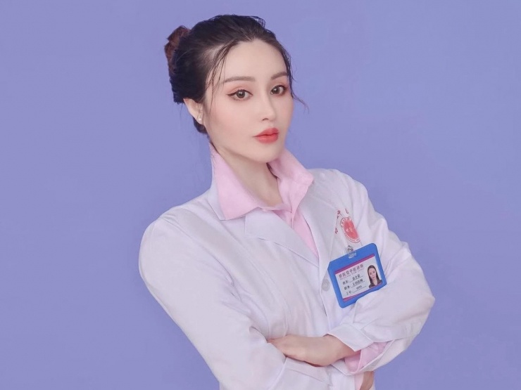 Nhiều người gọi Yuan là "Chun-Li phiên phản đời thực" - nhân vật trong trò chơi Street Fighter.